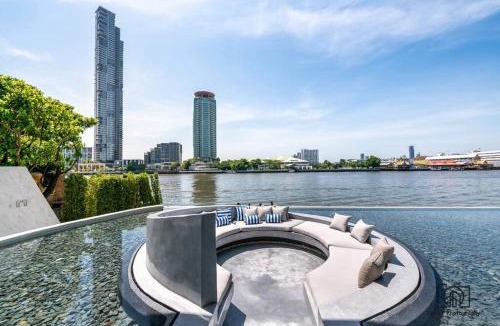 Bang Lamphu Lang Apartment | Luxurious River View chao phraya river
