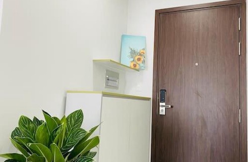 Di An Apartment | Luxury 2 King BD, 2WC, Swimming pool, Di An City, Binh Duong