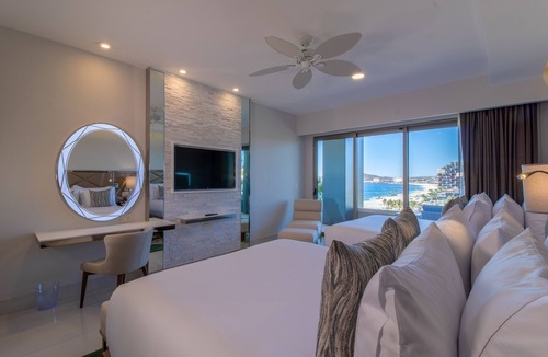 San Jose del Cabo Resort | Luxury 3BR, 3.5BA Oceanview Suite in Los Cabos – Spacious & Stunning