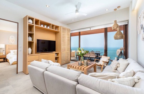 Bucerias Condo | Luxury 4 bed/4 bath Beach Front Condo - Bucerias