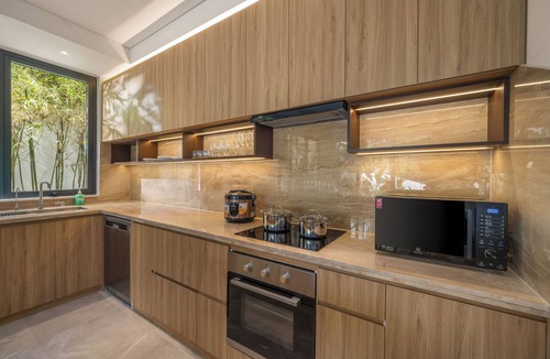 Ngu Hanh Son Villa | Luxury 5BR Private Pool Villa · Steps to My Khe Beach · An Thuong Tourist Area