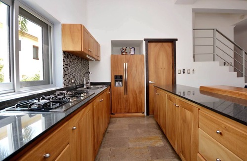 Playacar Fase I Villa | Luxury Beach Villa Ideal for a Multi-Family Stay in Playacar – 4BR – 2 Families