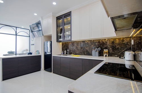 District 4 Apartment | Luxury #Grand-Riverside 4BR #Pool#Netflix#Buivien#D4#Center#D1