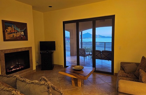 San Felipe Condo | Luxury One Bedroom Condo Steps away from the sea of Cortez. Private and Secure.