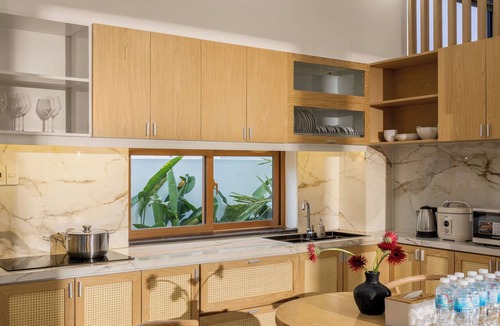 Ngu Hanh Son House | Luxury Orient Golf Villa& Suite 5BR near Golf