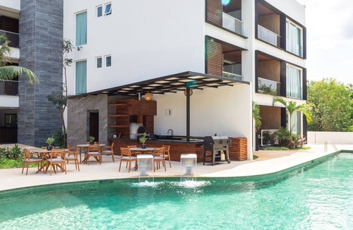 Akumal Apartment | Luxury Sea View Penthouse - Entire Apartment 402