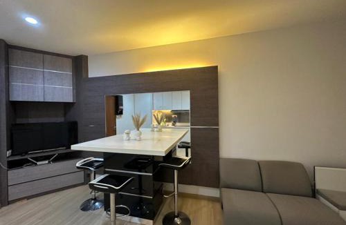Seri Tanjung Pinang Apartment | Luxury Suites 118 Island Plaza