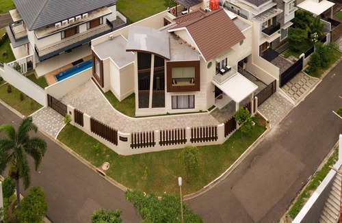 Cijayanti Villa | - Luxury Villa at Sentul. Beautifully decorated, fully equipped, private pool