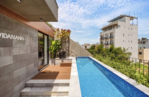 Ngu Hanh Son Villa | Luxury Villa with 07Bedrooms, Private Pools, Jacuzzi, Sauna, Gym, BBQ, Karaoke.