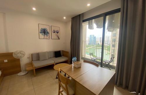 Trung Hoa Nhan Chinh Apartment | Luxury Vinhomes D'Capitale service apartment Hanoi - Martin Homes