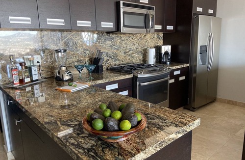 Pedregal Condo | Luxury w/Breathtaking Views! 10-minute walk to the marina - Cascadas 302