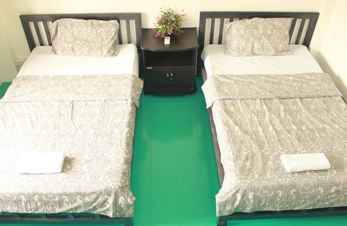Bang Kho Laem Hostel | LZ Hostel