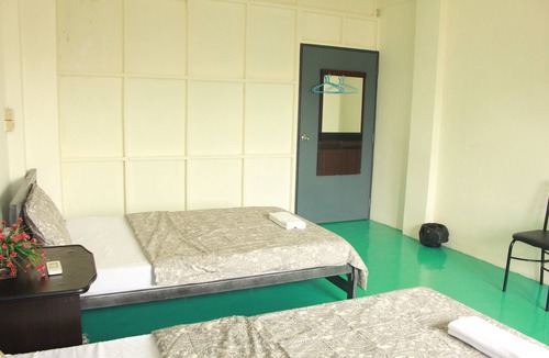 Bang Kho Laem Hostel | LZ Hostel