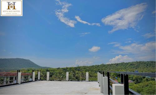Koh Rong Sanloem Hotel | M'pai Bay Hotel