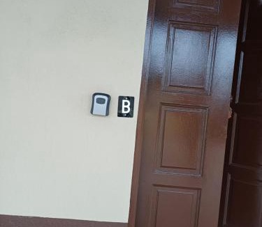 Batu Buruk House | MAA Roomstay B