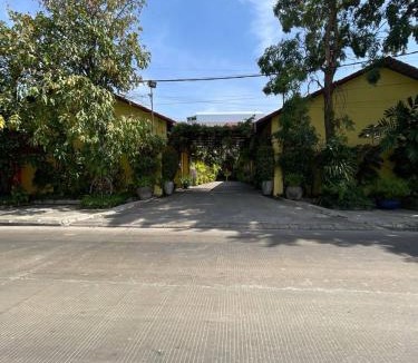 Sen Sok House | Maam Guesthouse