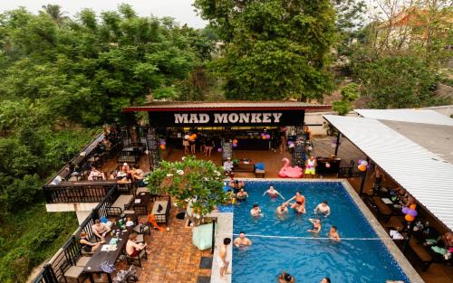 Vang Vieng Hostel | Mad Monkey Vang Vieng
