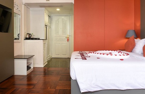 Downtown Siem Reap House | MAGESTIC SUPERIOR SUITE