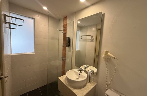 Kampung Bukit Dukong Hotel | MagTree Cheras