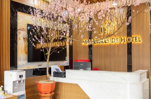 Ninh Binh Hotel | Mai Lakeside Hotel Ninh Binh