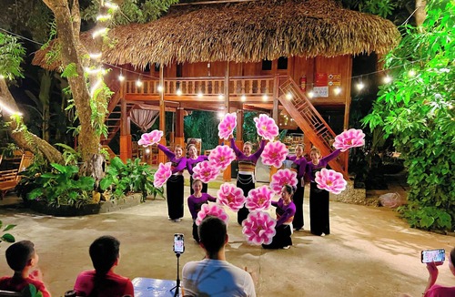 Mai Chau Bed & Breakfast | MAISON DE MAI HICH