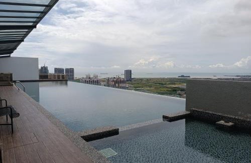 Malacca City Apartment | Malacca Infinity Pool level 36 2-6 pax 5minJonker