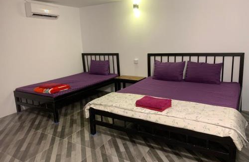 Koh Rong Hostel | Maloop Cafe Hostel