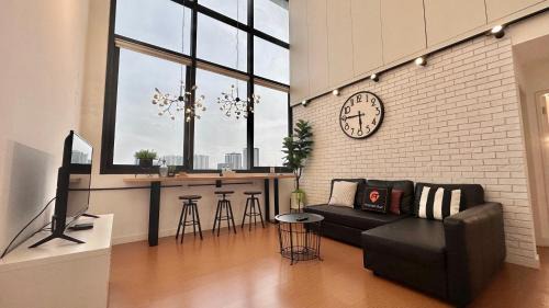 Petaling Jaya Apartment | Manatidur@THE HUB SS2