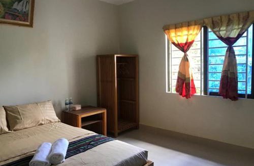 Sen Monorom House | Manel Guesthouse and Restaurant