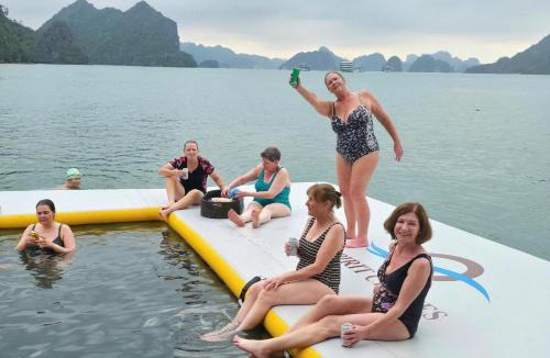 Cat Hai Hotel | Manh Vuong Buotique Hotel