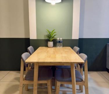 Penampang Apartment | Manhattan Suites, Itcc