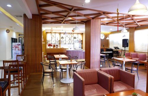 Ambon Hotel | Manise Hotel