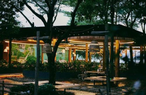 District 9 Cabin | Marina Bến Du Thuyền