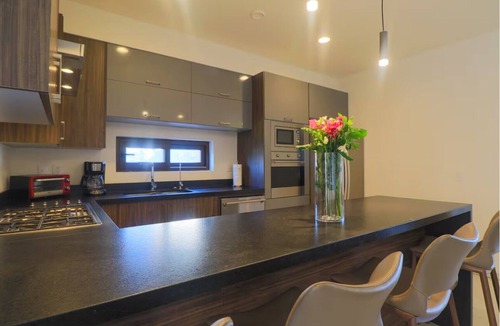 La Cruz de Huanacaxtle Condo | Marina & Ocean View · Designer 3BR w/BBQ, Pool & Kitchen at Canuva Lux La Cruz