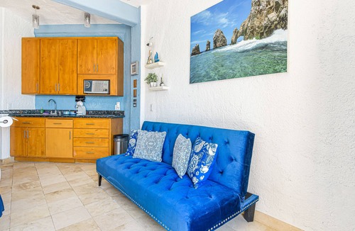 Marina Condo | Marina View Open Studio Ste on Marina 645SF walk everywhre! King Bd Rooftop Pool