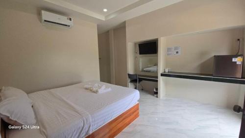 Lang Suan Hotel | Marine Resort มารีน รีสอร์ต