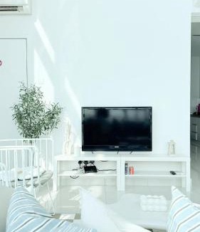 Gua Apartment | Maritime Suite Full Seaview Georgetown