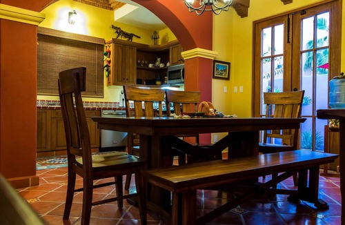 Nopolo House | Marvellous Mountain & lake view. Bikes available for guest By Casago