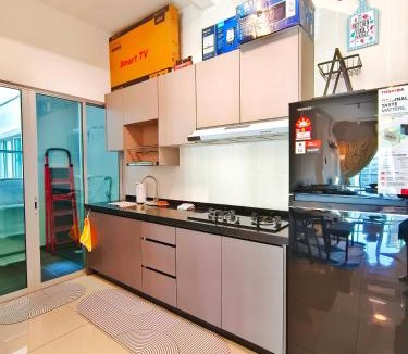 Salak South House | Master Room, Razak City Residence