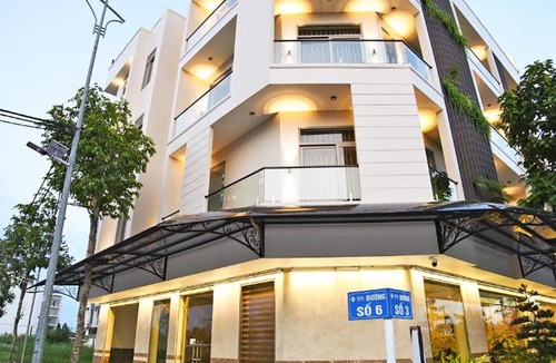 Ninh Kieu Hotel | May The Hotel