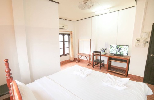 Vang Vieng House | Maylay Guesthouse