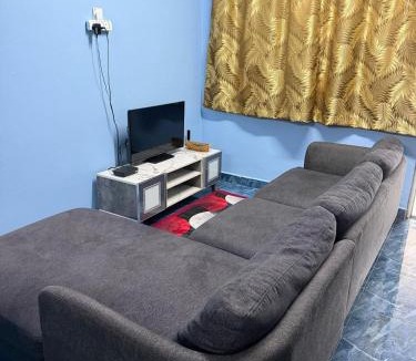 Kampung Batin House | Mazatul's Guest House
