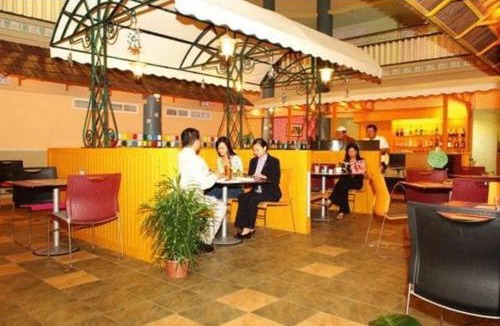 Tanjung Aru Hotel | Megah D'aru Hotel