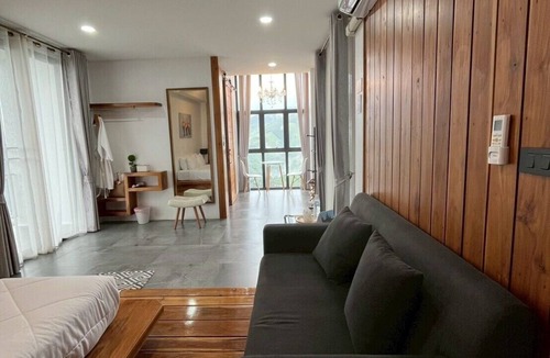 Pua Hotel | Mei Nai Home