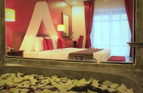 Taphul Village Area Hotel | Mekong Angkor Palace Hotel
