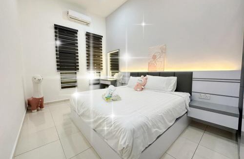 Malacca City House | Melaka cheng 10pax,KTV&BBQ BANGLOW HOUSE