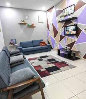 Durian Tunggal House | Melaka Private Pool Homestay