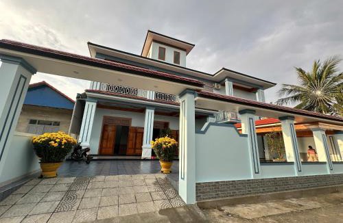 Le Thuy House | Memory Homestay Ông Chung