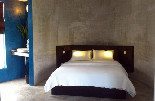 Sangkat Sla Kram Hotel | MEN's Resort & Spa - Caters to Gay Men