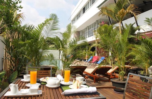 Sangkat Sla Kram Hotel | MEN's Resort & Spa (Gay Hotel)